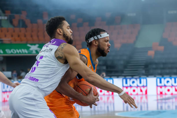 持中寻找机 持中寻找机