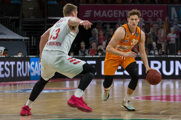 包括肌肉力 包括肌肉力