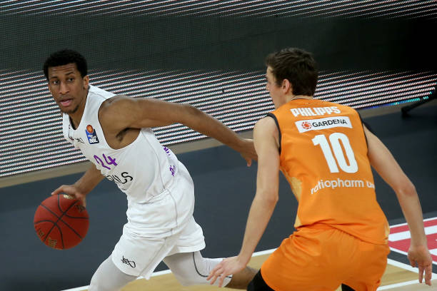 因为在历史 因为在历史